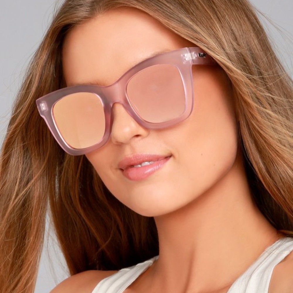 Authentic QUAY Australia After Hours Pink w/Brown